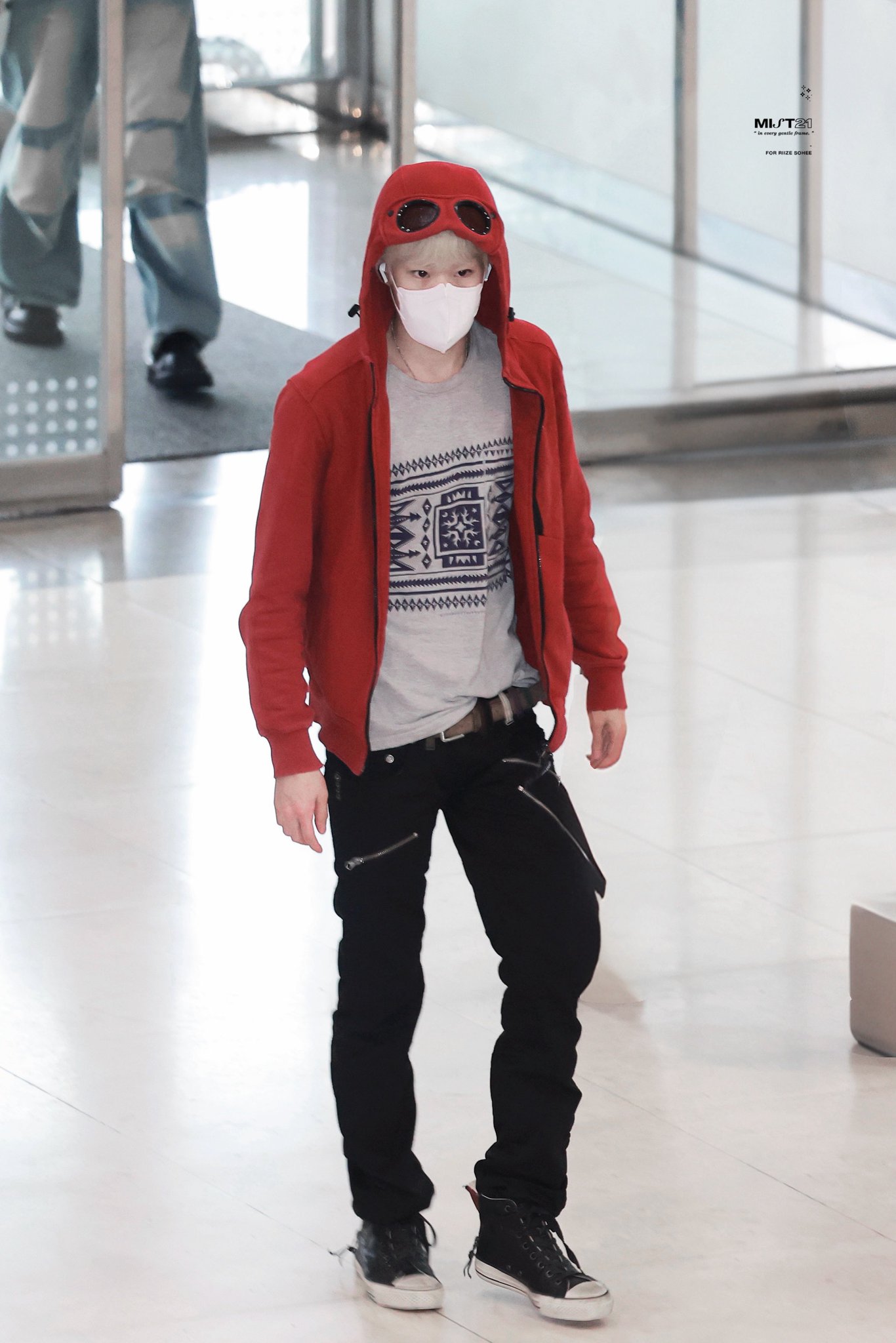 Look 04